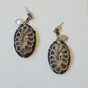 Massimo Dutti Filigree Pendant Oval Earrings